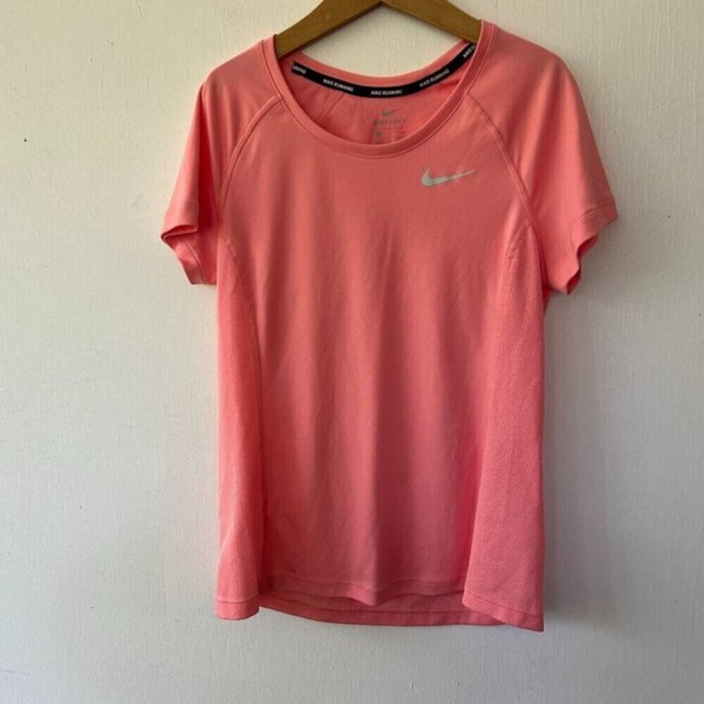 Nike Running Tee Small Pink Dri Fit Round Neck Activewear Athletic Tee FLAW